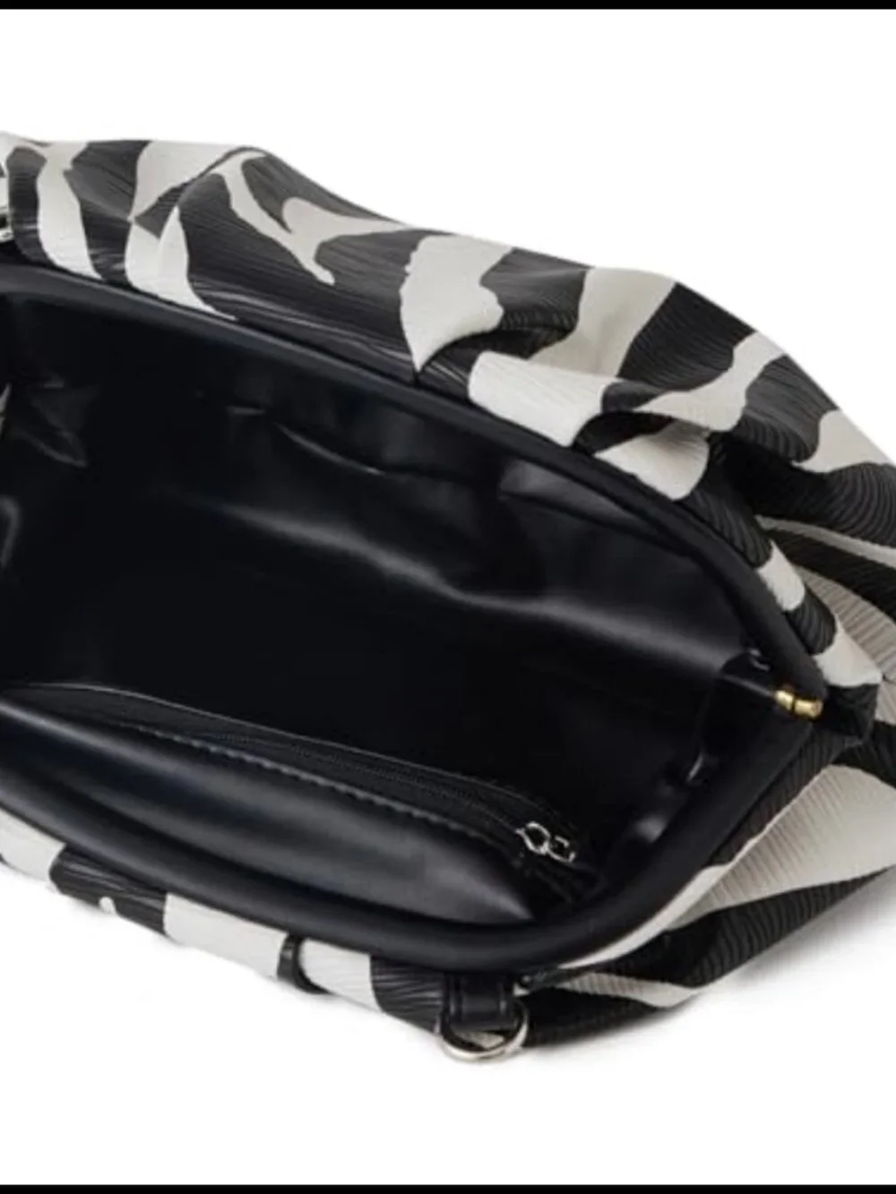 Metallic PU Leather Ruched Clutch Detachable Chain Crossbody Evening Bag